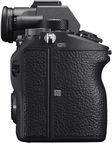 Sony Alpha a7R III Mirrorless Digital Camera (Body Only) (ILCE7RM3/B) + 2 x 64GB Memory Card + 3 x NP-FZ-100 Battery + Corel Photo Software + Case + Card Reader + LED Light + More (Renewed) in Saudi Arabia