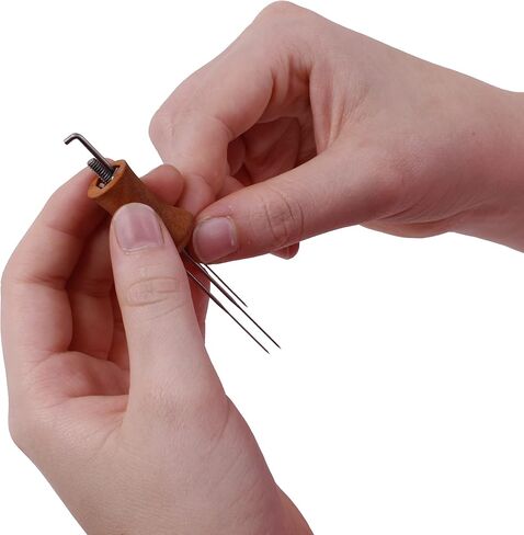 Deluxe 3 Needle Felting Tool Compact Wood Handle for Sculptures and Everyday Felting in Saudi Arabia