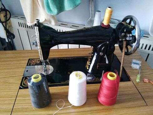 Othmro 1Pcs Polyester Sewing Thread 402 Serger Machine Thread 8000 Yards Each Spools Embroidery Thread Connecting Serger Thread for DIY Sewing Machine and Hand Repair Works Light Blue 307 in Kuwait