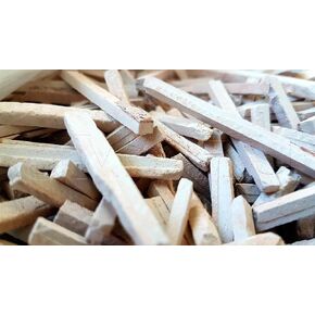 Edible Red Slate Pencils/Red Slate Bars Pencils/Natural Limestone Slate Chalk Pencils/Earthy Goodies Edible Thin Slate Chalk Pencils (Pack Of 75) (500 grms) in Kuwait