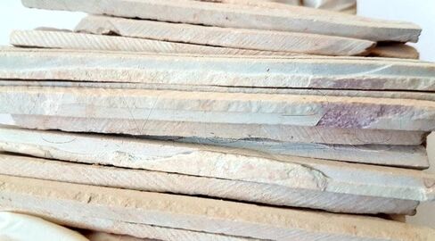 Edible Red Slate Pencils/Red Slate Bars Pencils/Natural Limestone Slate Chalk Pencils/Earthy Goodies Edible Thin Slate Chalk Pencils (Pack Of 75) (500 grms) in Kuwait