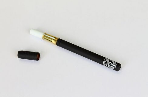 Japan physics and chemistry chalk holder Slim SHS Black in Saudi Arabia