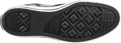 Converse Men's Hi-Top Trainers in Saudi Arabia