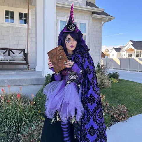 Hocus Pocus Book of Spells Handmade Vintage Leather Journal Notebook with Lock Book of Shadows and Spell Book Hocus Pocus 2 Spell Books with Real Spells Perfect for Halloween Decor Witchcraft Supplies in Saudi Arabia