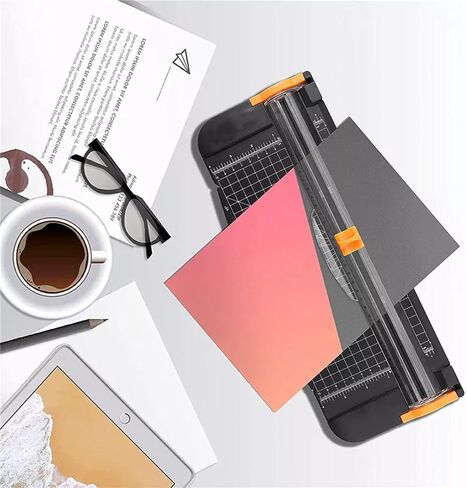 قطاعة ورق، قطاعة مقصلة مقاس 12 انش ايه 4 مع واقي امان تلقائي ومسطرة جانبية، شفرة بديلة مجانية لقطاعة الورق، مناسبة لقطع البطاقات الورقية الحرفية والقسائم والصور (اسود) in Kuwait