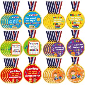 30 قطعة من لوازم العودة الى المدرسة، تشكيلة ميداليات من ستة تصاميم 1.8 انش لجائزة اليوم الاول من المدرسة، ميداليات الترحيب بالعودة الى المدرسة مع شريط رقبة لهدايا حفلات الاطفال في رياض الاطفال in Kuwait