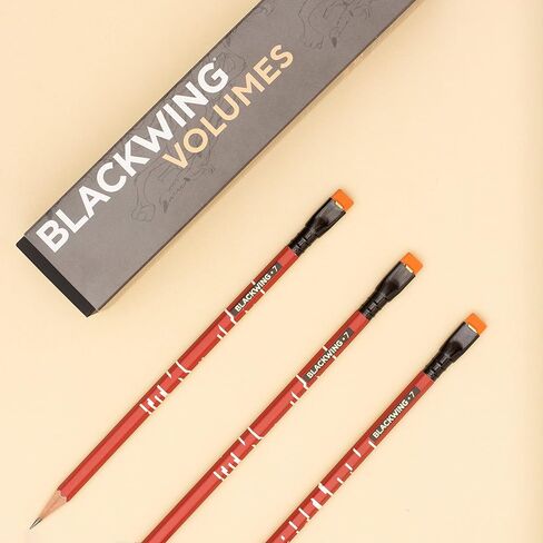أقلام رصاص Blackwing Volume 7، عدد 12، أقلام رصاص محدودة الإصدار، تصميم مستوحى من الرسوم المتحركة، خشب الأرز البخور، جرافيت ياباني ممتاز in Kuwait
