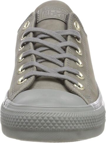 Converse Unisex Low-Top Sneakers in Saudi Arabia