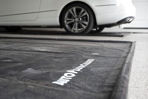 8.5 by 22 inches Extra Large Heavy Duty Garage Floor Mat for Under Truck for Rain, Ice, and Mud, Stay Put Corner, Black in Kuwait