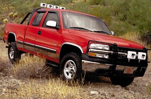 QMI 145008D - زخرفة الحاجز متوافقة مع Chevy Silverado nnd Avalanche وGMC Sierra (قوس كامل) مرآة مصقولة من الفولاذ المقاوم للصدأ بعرض عريض مجموعة من 4 قطع in Kuwait