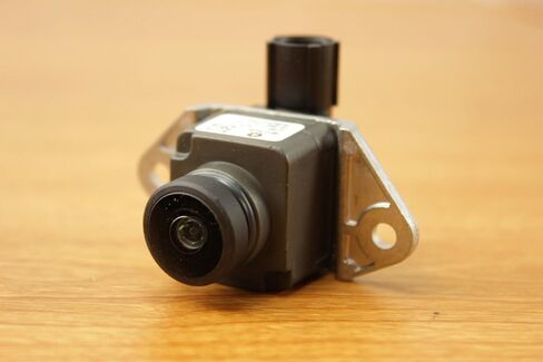 Mopar Jeep Grand Cherokee Rear View Camera OEM in Kuwait