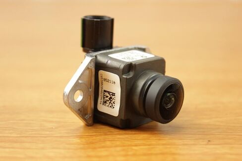 Mopar Jeep Grand Cherokee Rear View Camera OEM in Kuwait