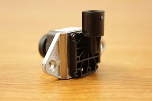 Mopar Jeep Grand Cherokee Rear View Camera OEM in Kuwait