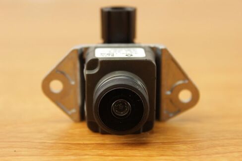 Mopar Jeep Grand Cherokee Rear View Camera OEM in Kuwait