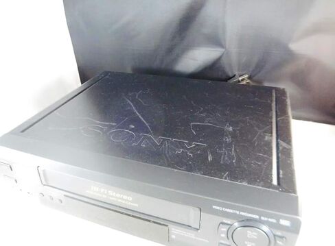 Sony SLV-N50 Video Cassette Recorder VHS 4-Head Hi-Fi VCR in Saudi Arabia