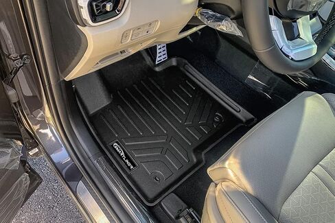 SMARTLINER Custom Fit 3 Row Floor Mats & Cargo Liner Behind 3rd Row Set Compatible with 2021-2023 Kia Sorento Hybrid in Saudi Arabia