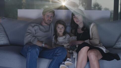Sony VPLHW65ES 1080p 3D SXRD Home Theater Projector in Saudi Arabia