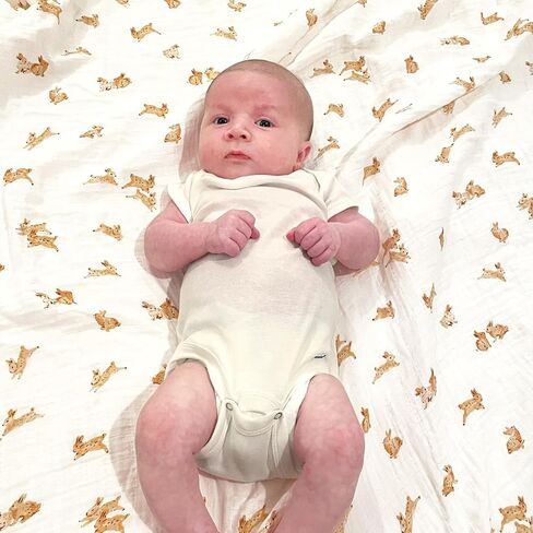 LifeTree Baby Swaddle Blankets Girls, Organic Muslin Swaddle Blankets Unisex Swaddling Wrap Receiving Blanket for Newborn, Organic Cotton, Large 47 x 47 inches, Lavender & Mauve in Saudi Arabia