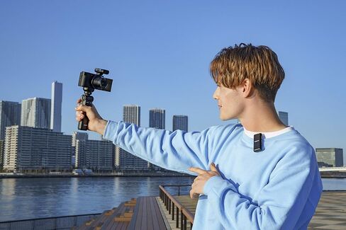 SONY ECM-W2BT [Wireless Bluetooth Microphone] Shipped from Japan in Kuwait