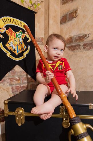 Warner Bros. Harry Potter Baby Boys' 5-Pack Bodysuits Hogwarts Gryffindor in Saudi Arabia