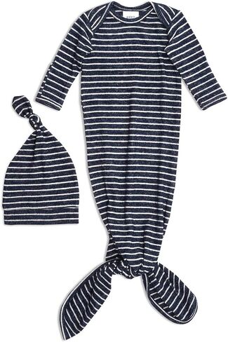 مجموعة هدايا حديثي الولادة من aden + anais Snuggle Knit مع ثوب أطفال معقود، وبطانية قماط، وقبعة للرضع، ومريلة باندانا، 0-3 أشهر، نجمة in Kuwait