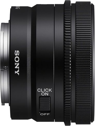 مجموعة عدسات Sony FE 40 مم F2.5 G كاملة الإطار SEL40F25G للكاميرات بدون مرآة E-Mount مع مجموعة مرشحات UV/Polarizer/FLD مقاس 49 مم + حافظة واقية للصور ديكو مكونة من 4 عبوات + برامج وملحقات in Saudi Arabia