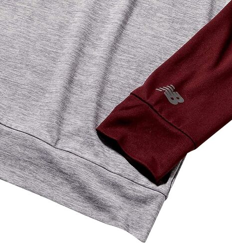 سويت شيرت بغطاء رأس للأولاد من New Balance in Kuwait