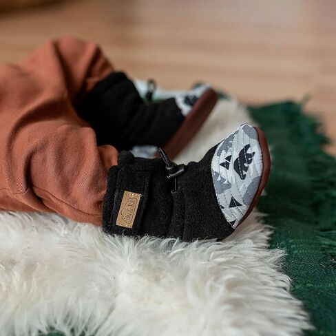 JAN & JUL Stay-Put Cozy Booties for Baby and Toddlers in Kuwait