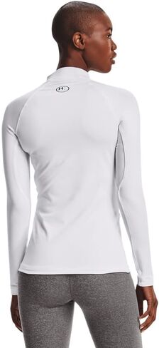رقبة دائرية للسيدات من Under Armour in Kuwait