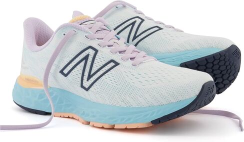 New Balance Women's 996 V4 Hard Court Trainers in Saudi Arabia