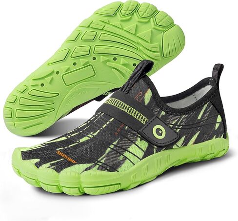 أحذية مائية للأطفال من SEEKWAY للأطفال الصغار والأولاد والبنات، جوارب مائية سريعة الجفاف وغير قابلة للانزلاق للرياضات الخارجية وحمام السباحة والمشي على الشاطئ in Kuwait