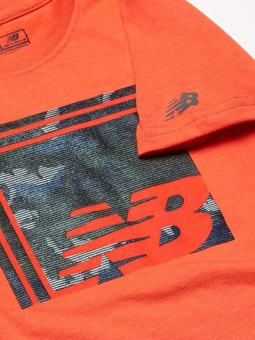 تي شيرت New Balance Boys بأكمام قصيرة جرافيك in Kuwait