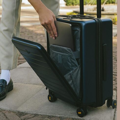 حقيبة سفر LEVEL8 Road Runner مقاس 20 بوصة مع مقصورة أمامية، حقيبة بعجلات، حقيبة سفر ذات هيكل صلب، حقيبة سفر دوارة خفيفة الوزن، أقفال TSA - أزرق داكن in Kuwait