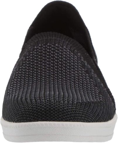 حذاء رياضي نسائي من Skechers Madison Ave-Admissible in Kuwait