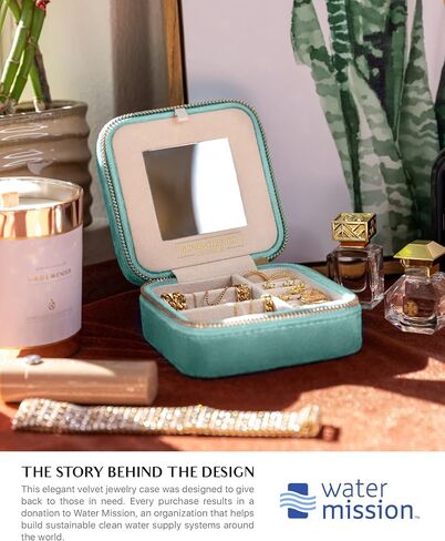 Benevolence LA Plush Velvet Jewelry Box | Travel Jewelry Case Organizer with Mirror | Featured in Oprah's Favorite Things | Best Gifts For Daughter, Girlfriend, Mom | Gifts For Her - Cyan in Kuwait
