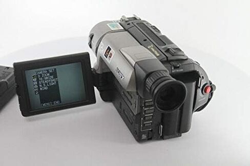 Sony CCD-TRV85 Hi8 8mm Hi-Fi Stereo Video Camera Handycam with 3.5" LCD in Kuwait