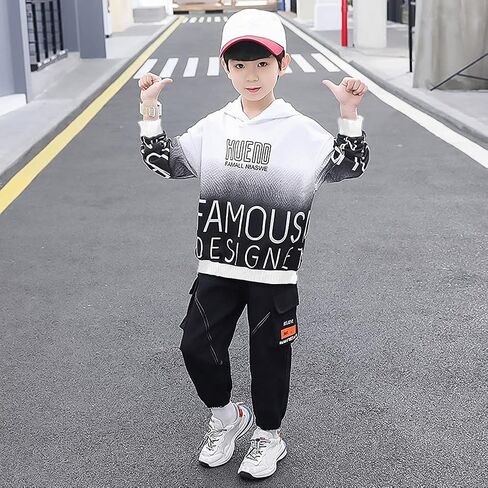 بدلة رياضية للأولاد بغطاء للرأس للأطفال مكونة من قطعتين سويت شيرت رياضي بصبغ التعادل وبنطلون الركض باللون الأسود in Kuwait