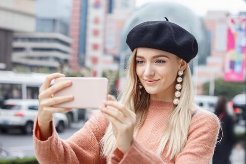 قبعات بيريه فرنسية للنساء - مجموعة بيريه نسائية كلاسيكية وأنيقة لأناقة بدون جهد، مثالية لأي مناسبة in Kuwait