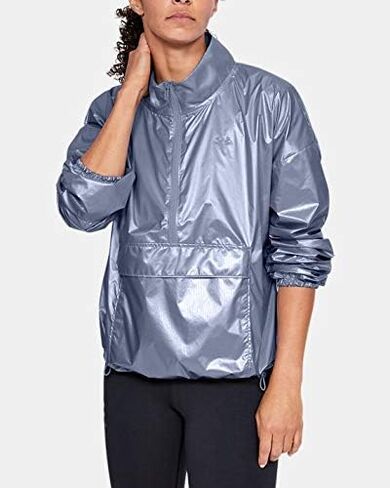 سترة حريمي بقلنسوة من Under Armour محبوكة بلون معدني بقلنسوة in Saudi Arabia