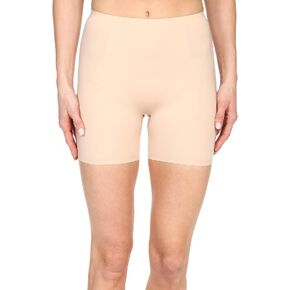 SPANX شورت بناتي خفيف الوزن in Kuwait