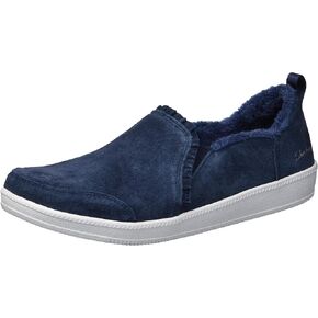 حذاء رياضي حريمي Madison Ave-Plushed من Skechers in Kuwait