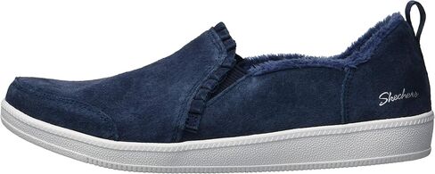 حذاء رياضي حريمي Madison Ave-Plushed من Skechers in Kuwait