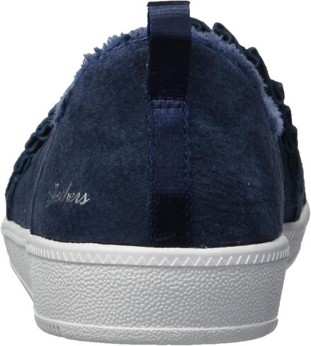 حذاء رياضي حريمي Madison Ave-Plushed من Skechers in Kuwait