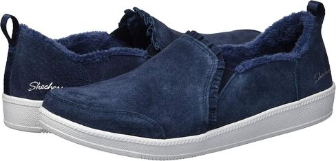 حذاء رياضي حريمي Madison Ave-Plushed من Skechers in Kuwait