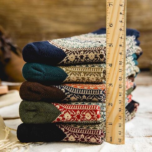 5 عبوات من الجوارب الصوفية النسائية، جوارب شتوية دافئة، جوارب ناعمة سميكة ومتماسكة، هدايا للنساء in Kuwait