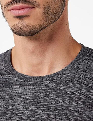 تيشيرت Vanish بدون خياطة بأكمام قصيرة للرجال من Under Armour in Kuwait
