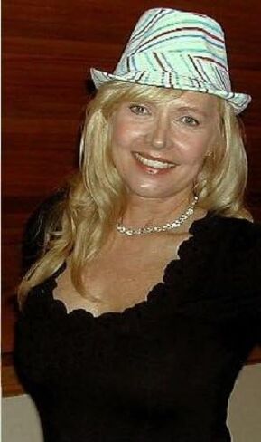 قبعة بتصميم Caddyshack مطبوع عليها رسائل بريد Fedora/Hat، مقاس واحد in Saudi Arabia