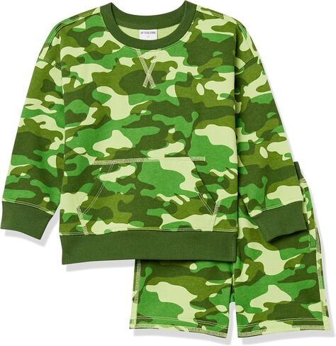 طقم قصير وقميص قصير الأكمام مريح من French Terry للأولاد والأطفال الصغار من Amazon Essentials (حمار وحشي مرقط سابقًا) in Kuwait