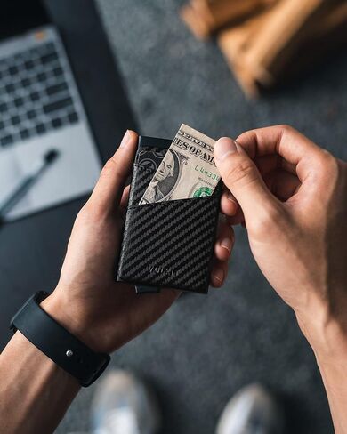 محفظة منبثقة لحامل بطاقات الائتمان من VULKIT مع فتحات جلدية إضافية حافظة بطاقات معدنية رفيعة تمنع RFID للرجال والنساء (وردي) in Kuwait