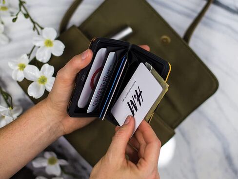 حافظة بطاقة الائتمان Monarque Armored Wallet مع حماية RFID من سرقة البيانات (Art Glass Cupids Dart) in Kuwait